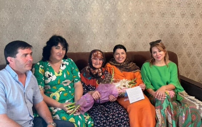 Поздравление ветеранов труда с юбилеем.