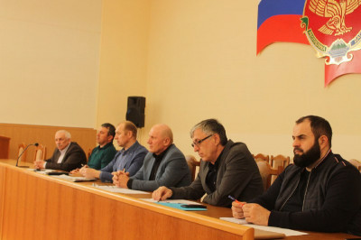 встреча работников бюджетной сферы и поставщиков коммунальных услу