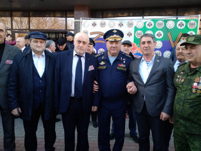 вахта героев