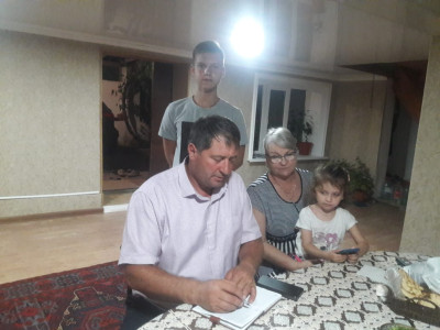 Информация о посещении семьи беженцев зав.отд.№3 Джамалдиновым Ш.М.