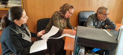 Проводят работу с управляющими делами в населённых пунктах по обновлению банка данных.