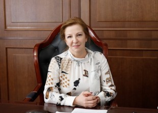 Поздравляю наших милых женщин с первым весенним праздником - Днем 8 марта!