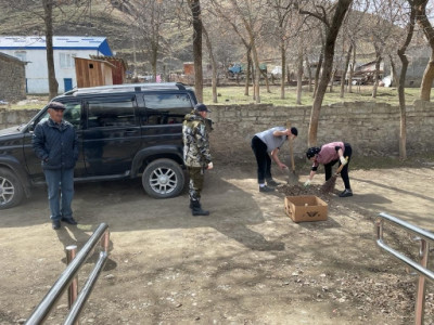 Субботник в ЦСОН "Кулинский район"
