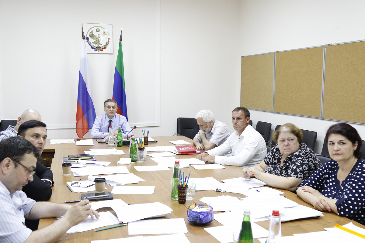 II этап конкурса на должности руководителей учреждений соцзащиты в муниципальных образованиях республики проходит в эти дни в Минтруда Дагестана