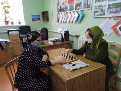 Игротека: шашки, шахматы, домино, лото