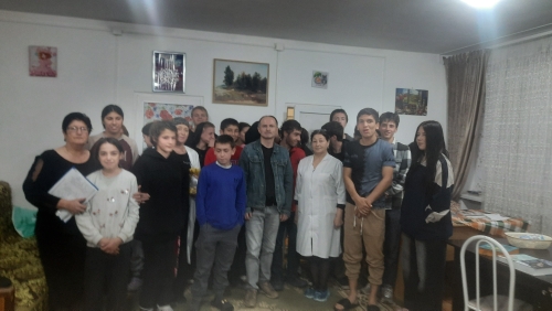 В Детском доме №7 г.Избербаша состоялась Литературная гостиная с писателем Багдатом Тамалаевым