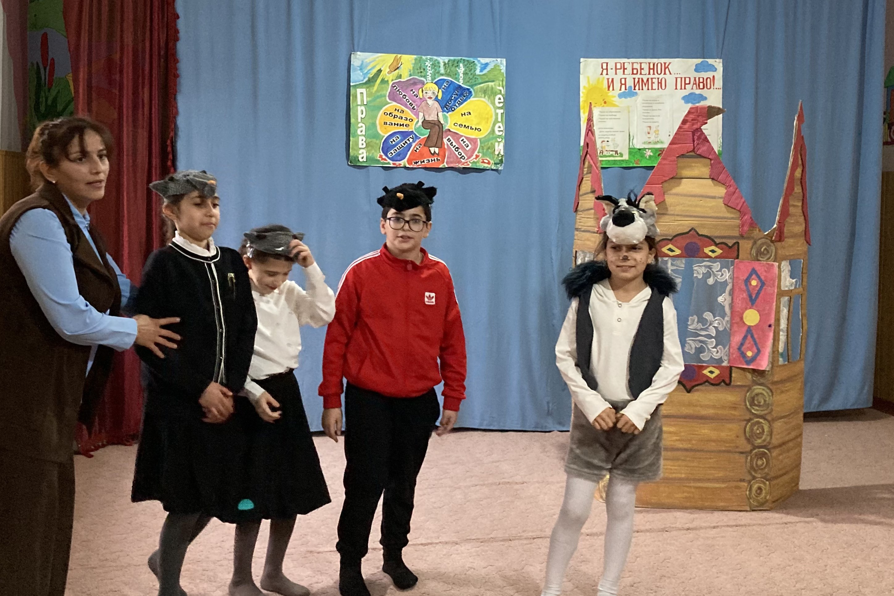 Специалисты Комплексного центра соцобслуживания в Кайтагском районе рассказали маленьким подопечным об их правах и обязанностях