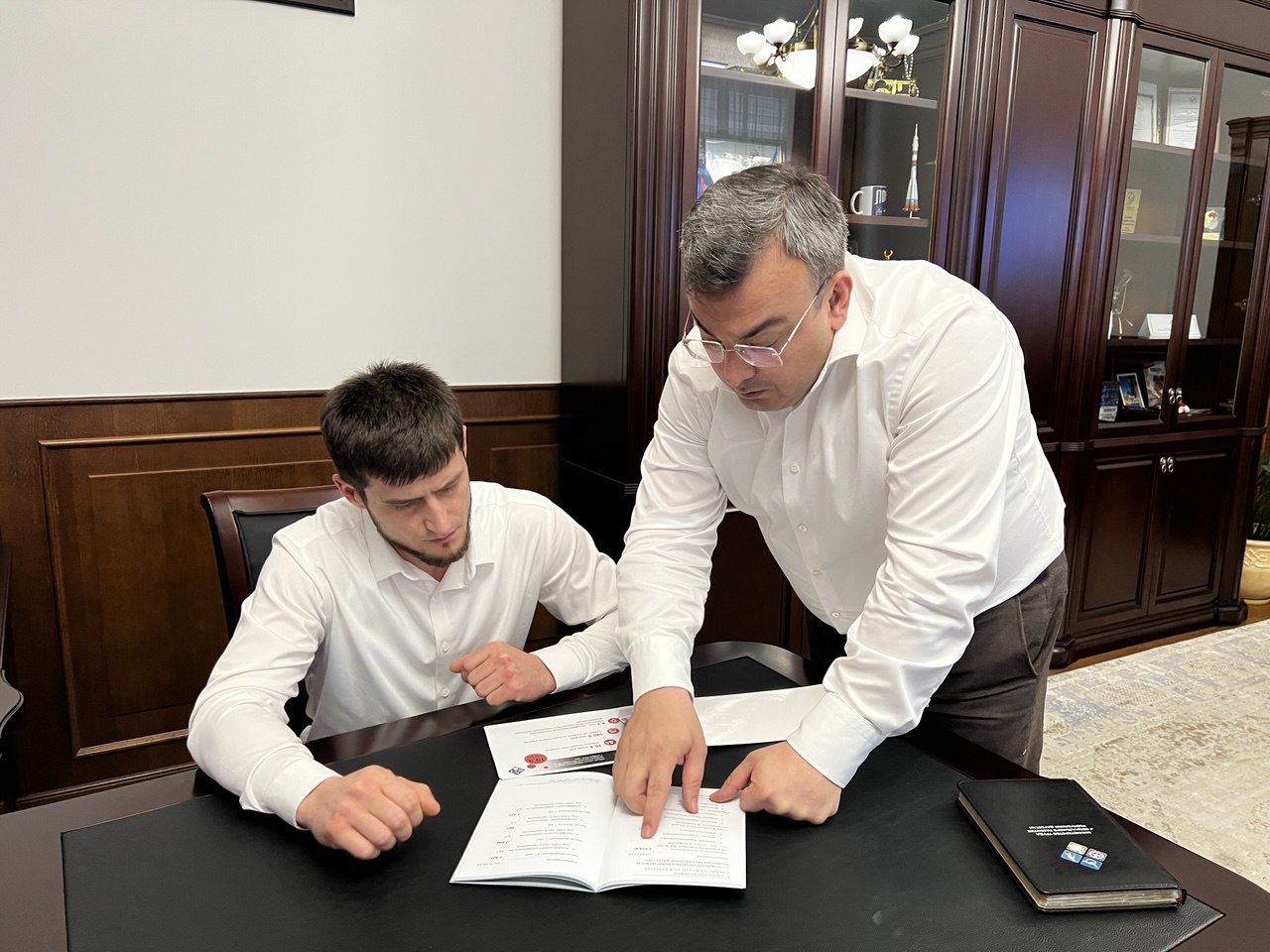 Завершился первый этап стажировки участника программы «Доблесть гор» в Минтруде Дагестана