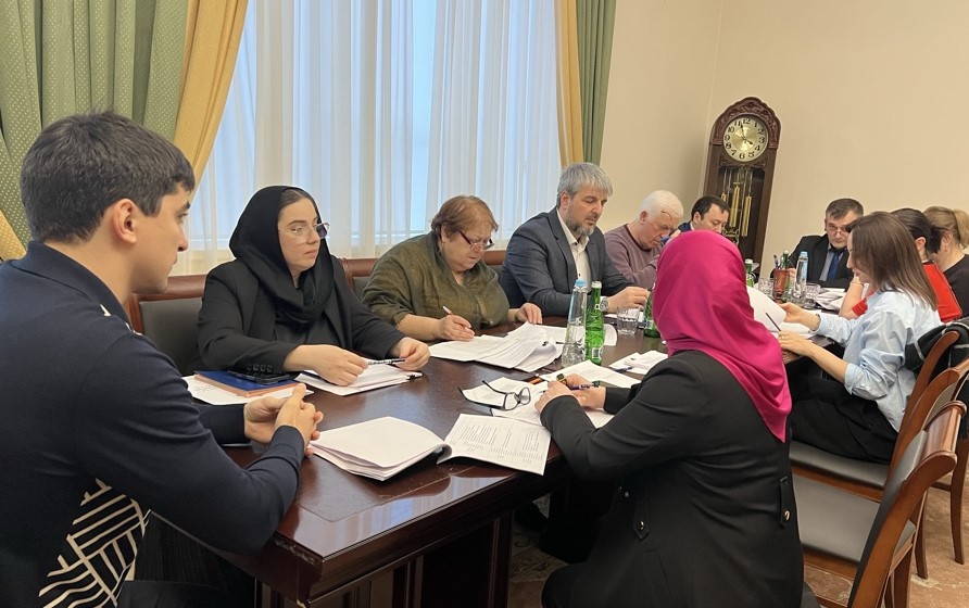 Минтруд РД информирует об итогах конкурса на включение в кадровый резерв по старшей группе должностей