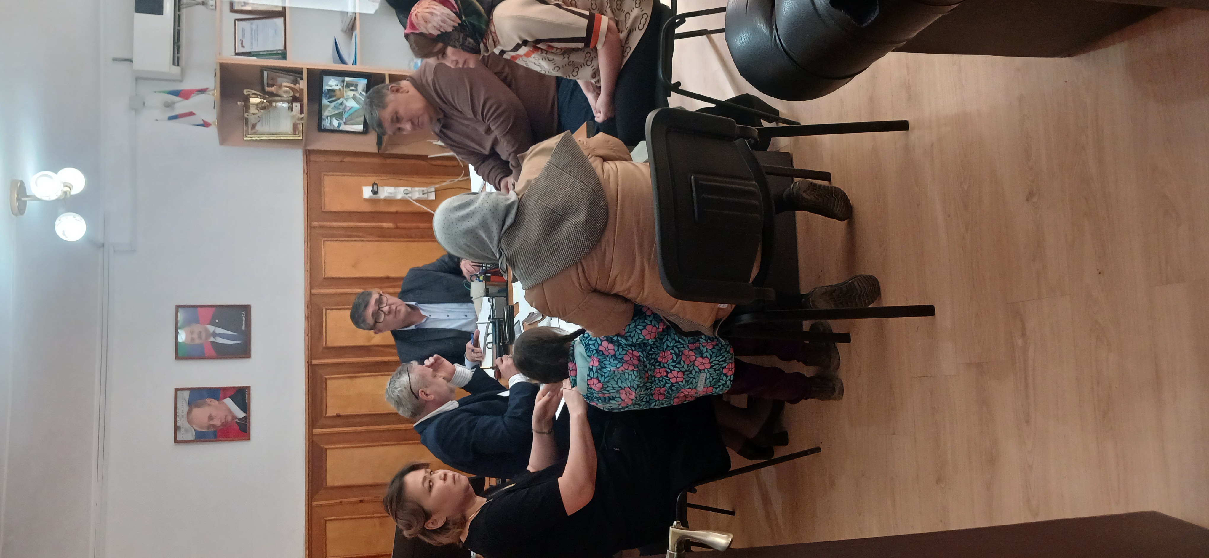 В Ногайском районе обновили состав комиссии по соцконтрактам и поддержали 17 семей