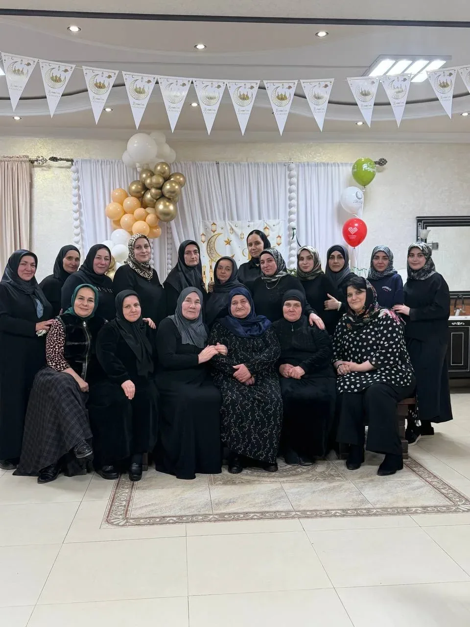 В Казбековском районе почтили память героев СВО коллективным ифтаром