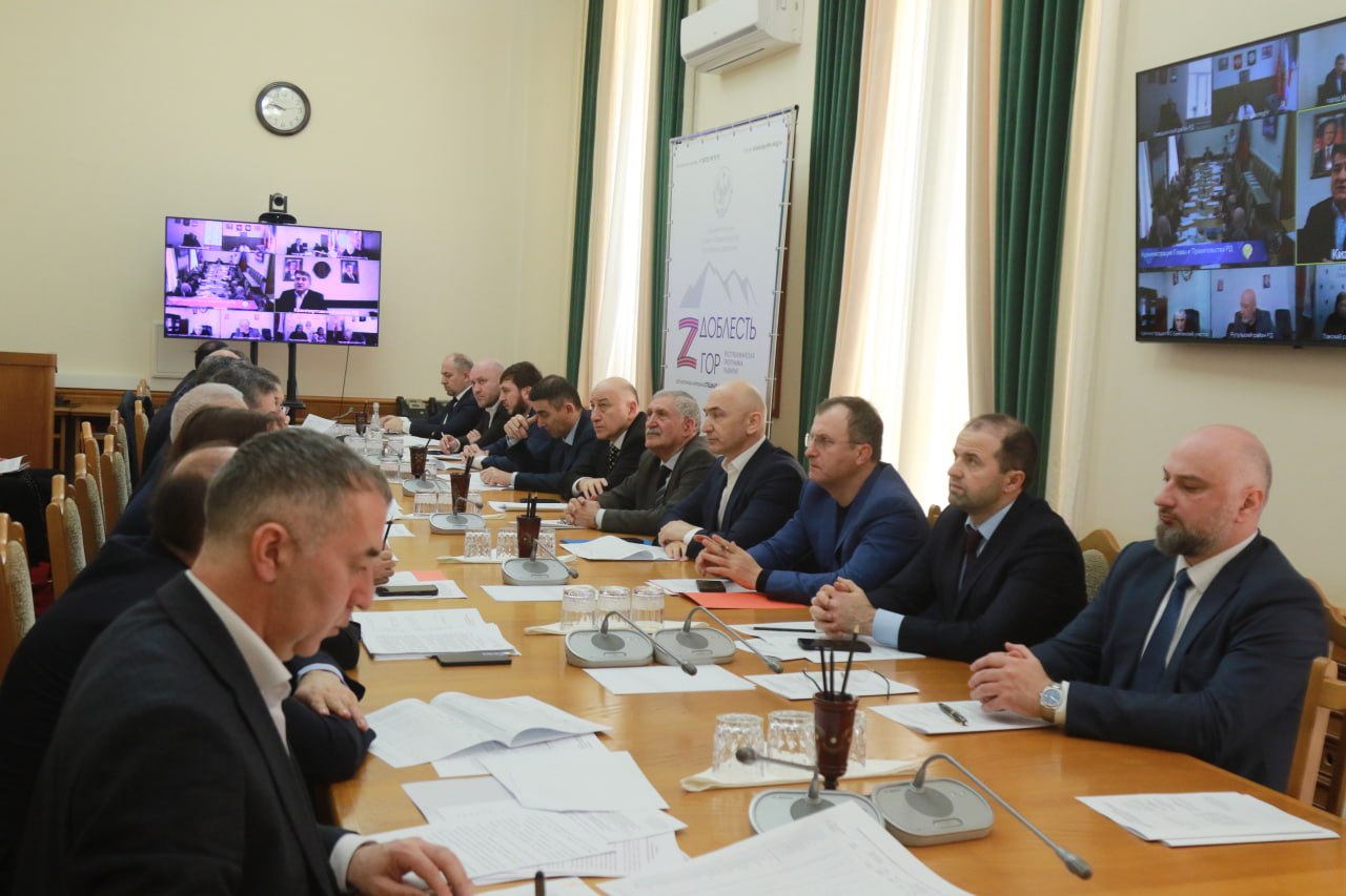 В Дагестане обсудили погашение долгов по зарплате и борьбу с нелегальной занятостью