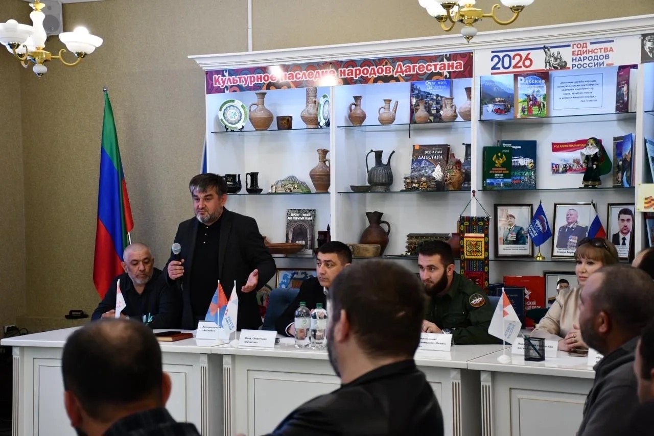 В Каспийске прошла ярмарка вакансий для участников СВО