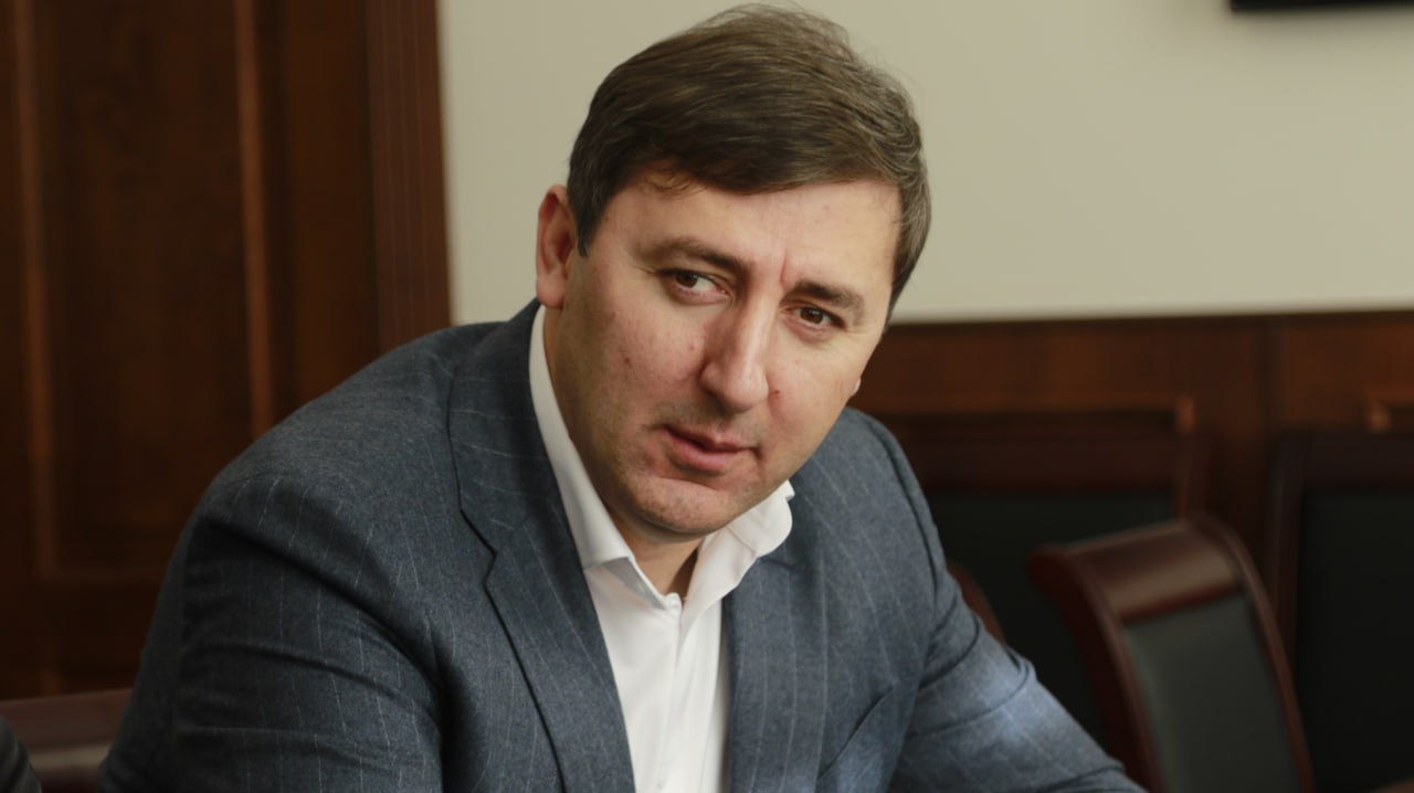 Внеочередной прием граждан провел министр труда и социального развития Дагестана