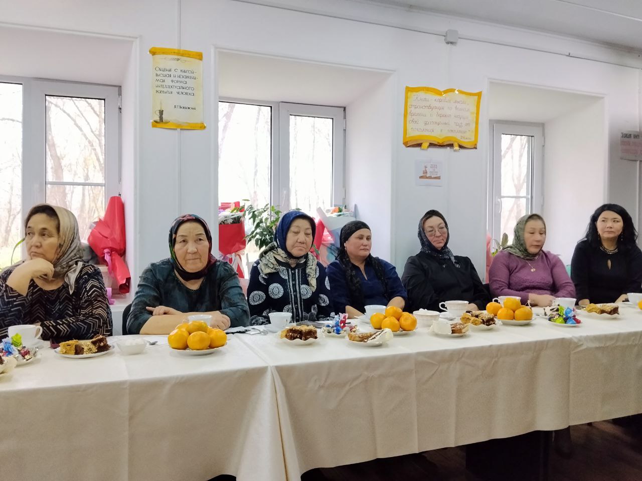 Работники Комплексного центра и Управления соцзащиты в Ногайском районе приняли участие в мероприятии ко Дню матери