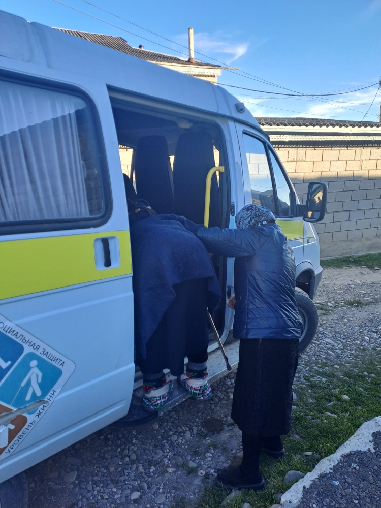 Магарамкентским центром соцобслуживания совместно с врачами районной больницы в рамках проекта «Старшее поколение» оказано старикам более 150 медицинских услуг