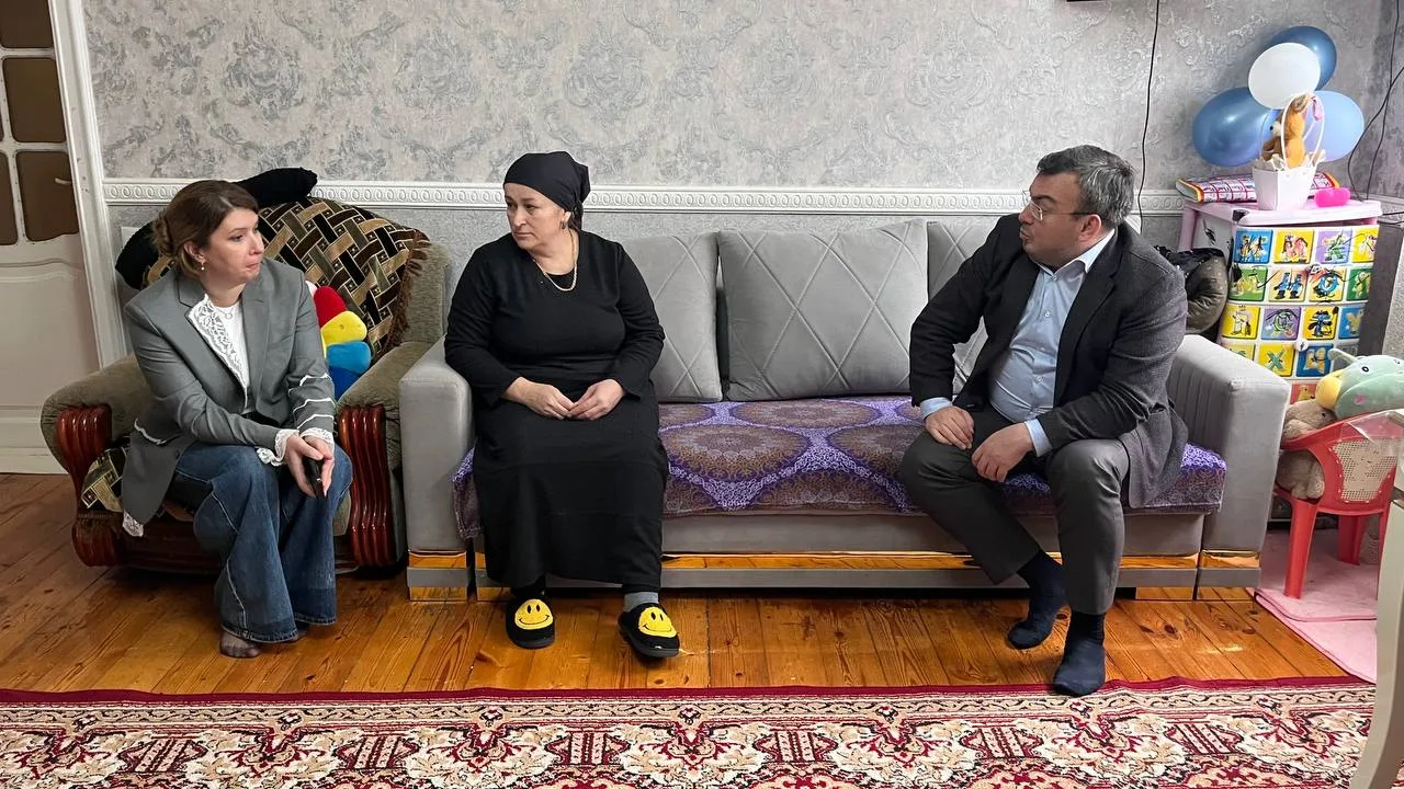 Магомедзагид Кихасуров провел прием граждан: жилье, работа и адресная помощь