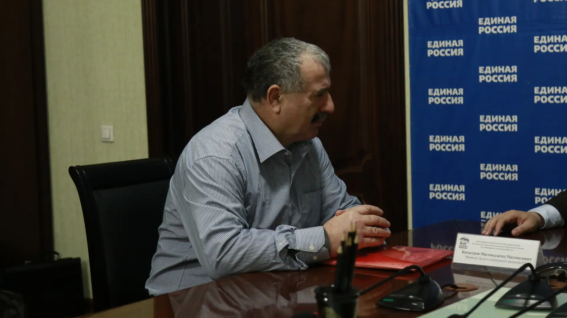 Магомедзагид Кихасуров провел прием граждан: жилье, работа и адресная помощь