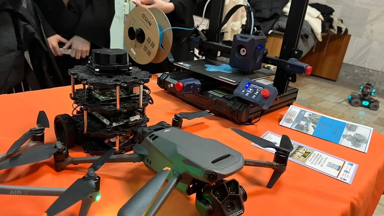 Более полутора тысяч старшеклассников приняли участие в общегородском Фестивале профессий «Выпускник – 2026»