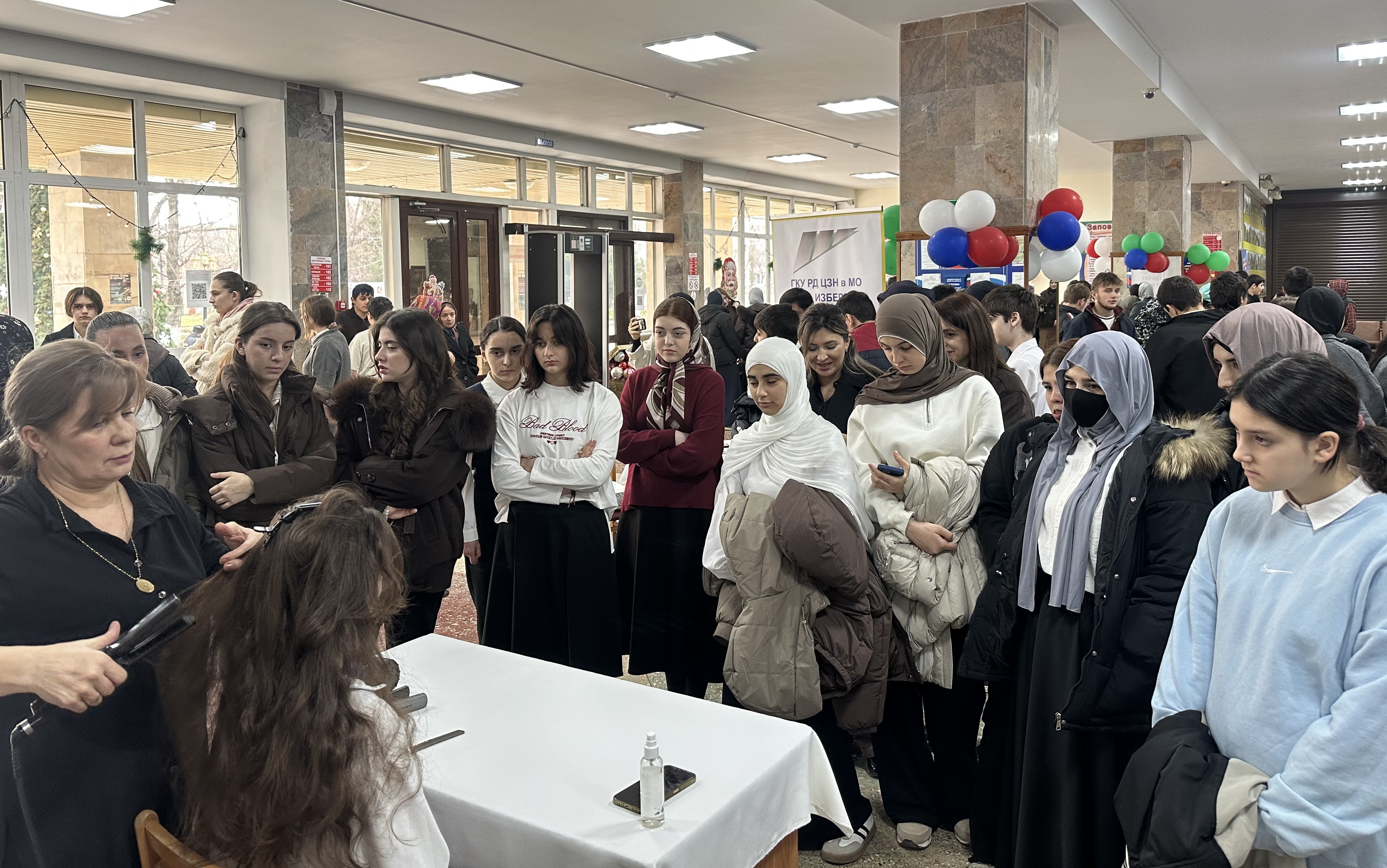 Центр занятости Минтруда РД в Избербаше провел для старшеклассников Фестиваль профессий-2026