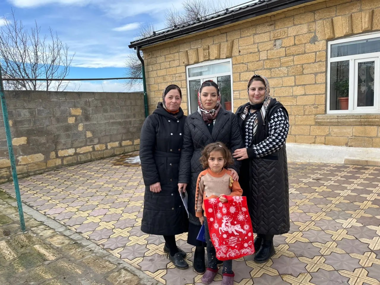 Более 3000 новогодних подарков — детям защитников Отечества!