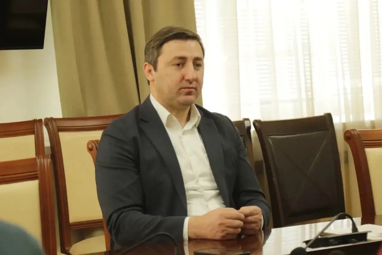 Межведомственное взаимодействие в действии: вопрос семьи участника СВО оперативно передан в Минстрой Дагестана