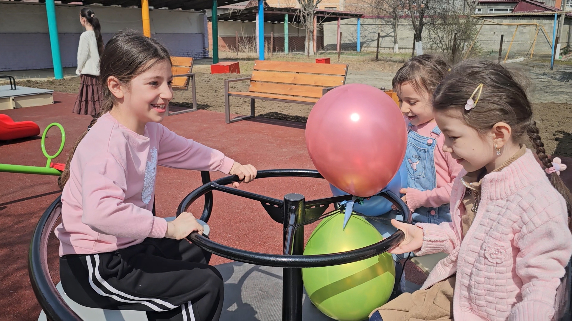 В Хасавюртовском районе открылась новая игровая зона для особенных детей