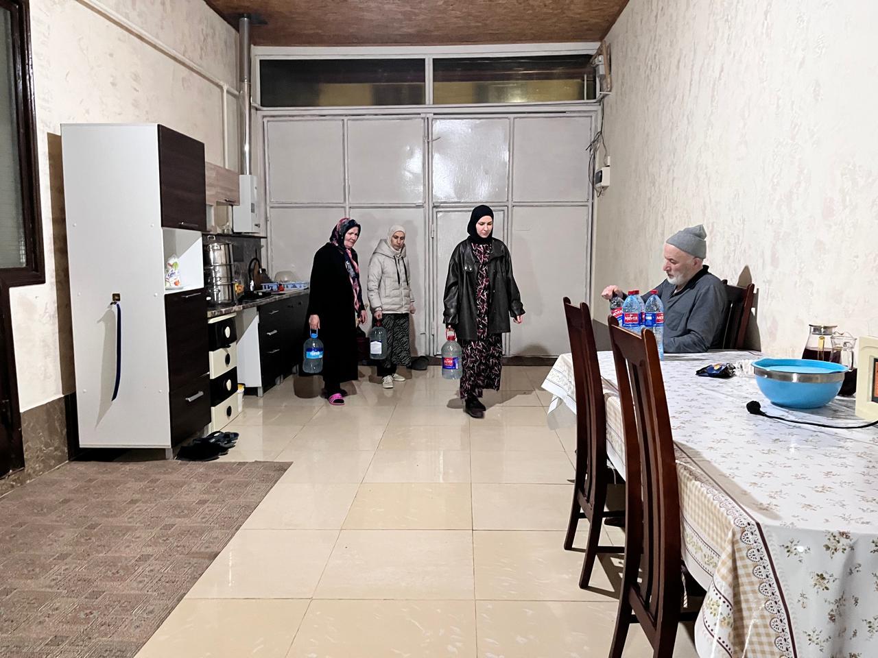 Соцработники Минтруда Дагестана — на передовой в зоне ЧС: адресная помощь подопечным ведется ежедневно