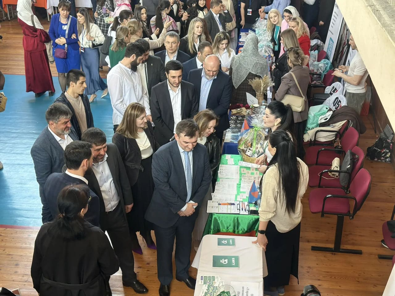 В Дагестане с огромным успехом прошел региональный этап Всероссийской ярмарки трудоустройства