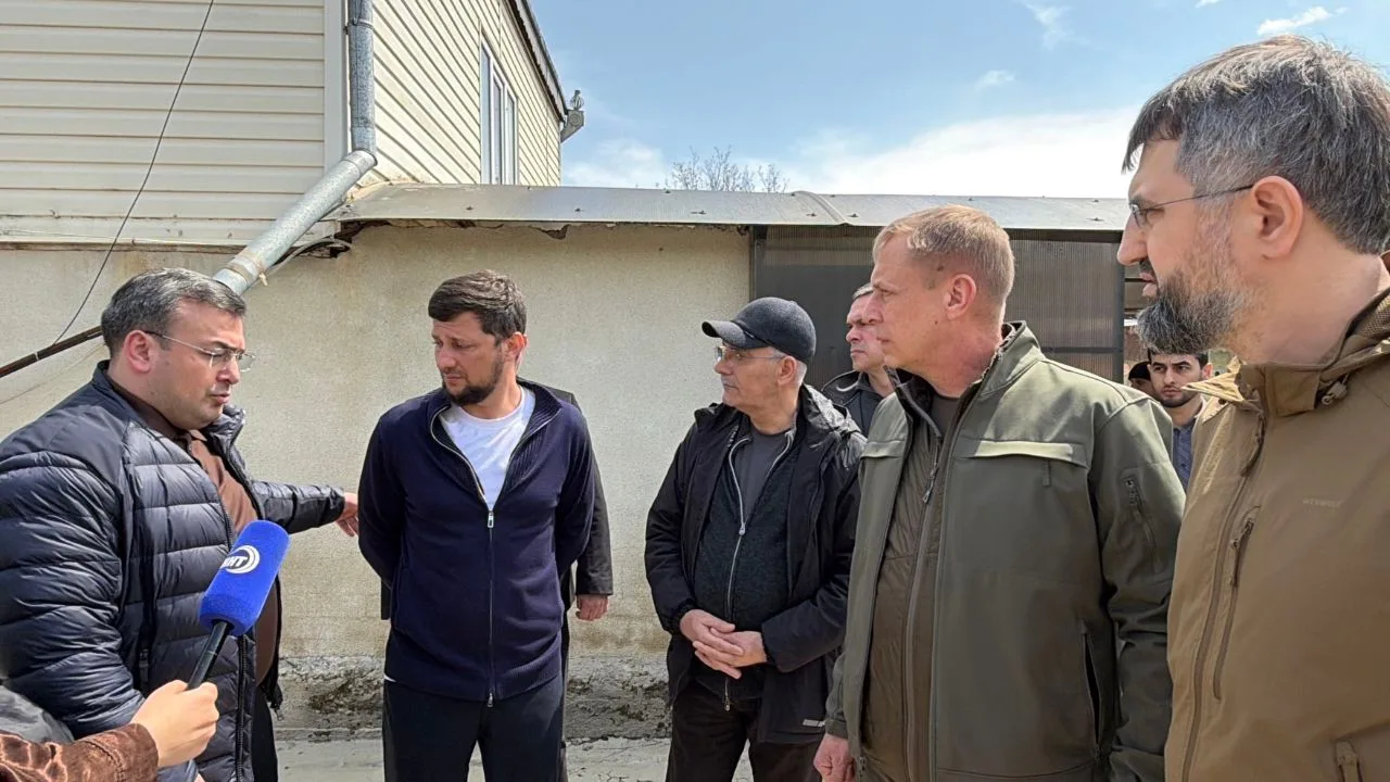 Магомедзагид Кихасуров посетил пострадавшие от паводка районы Дагестана