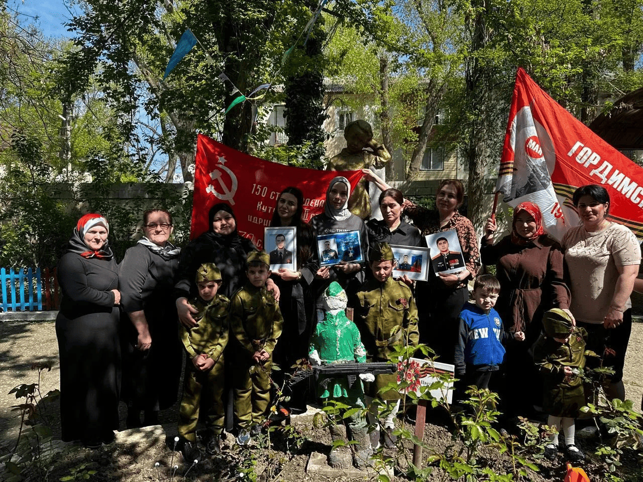 Бессмертный полк в сердцах воспитанников реабилитационного центра города Хасавюрта