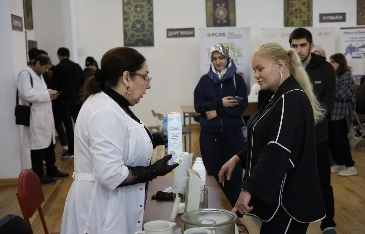 Специалисты Центра занятости Минтруда Дагестана провели «День карьеры» в Аграрном университете