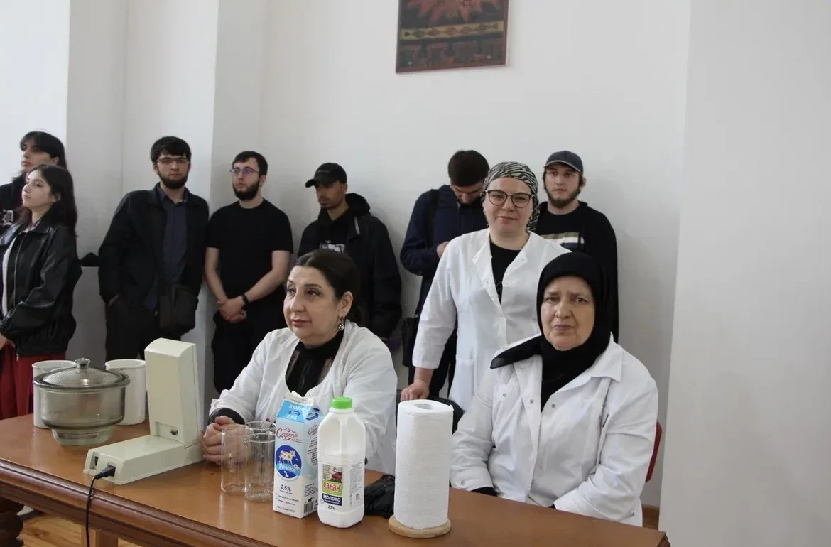 Специалисты Центра занятости Минтруда Дагестана провели «День карьеры» в Аграрном университете