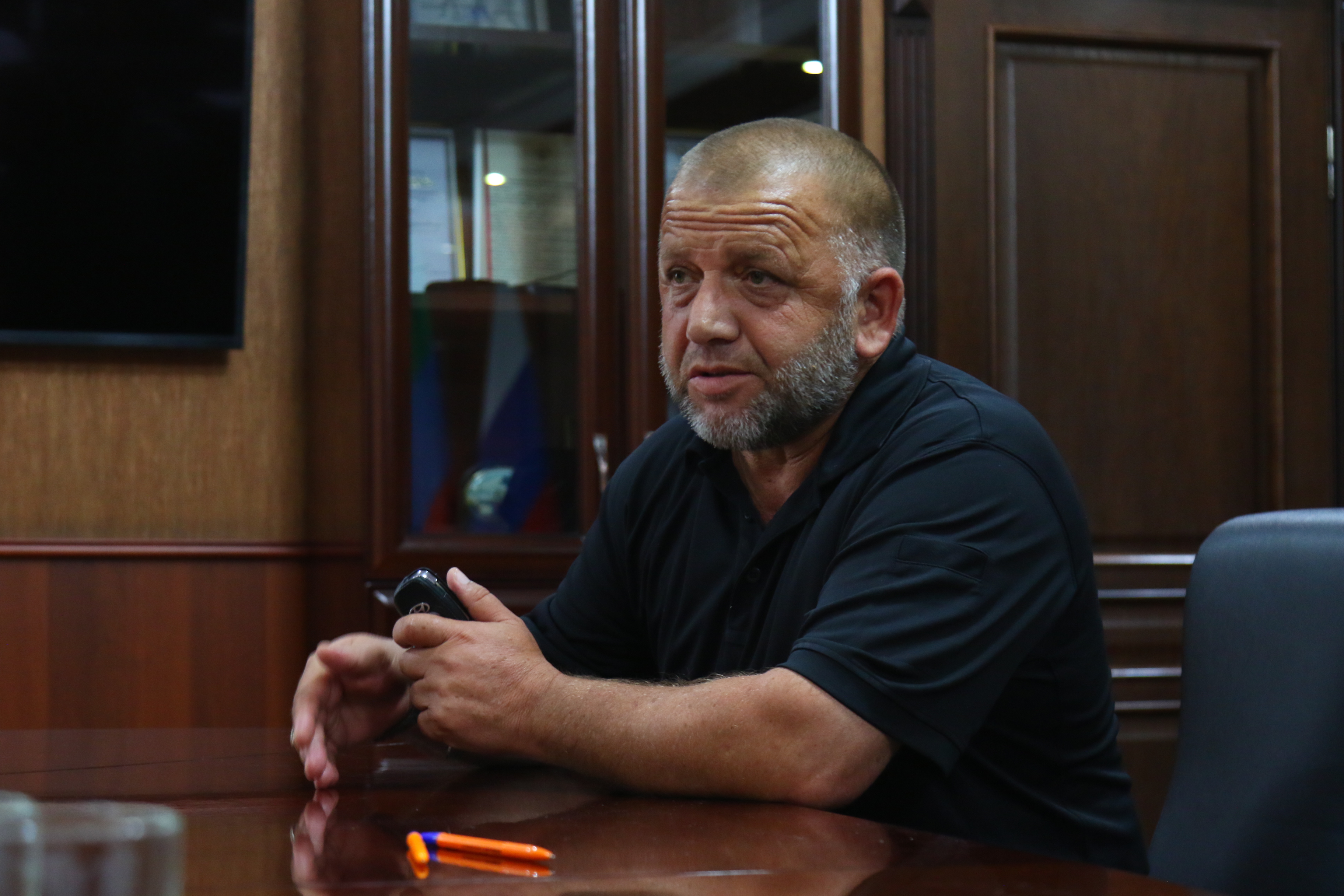 Магомедзагид Кихасуров провел личный прием граждан в Казбековском районе