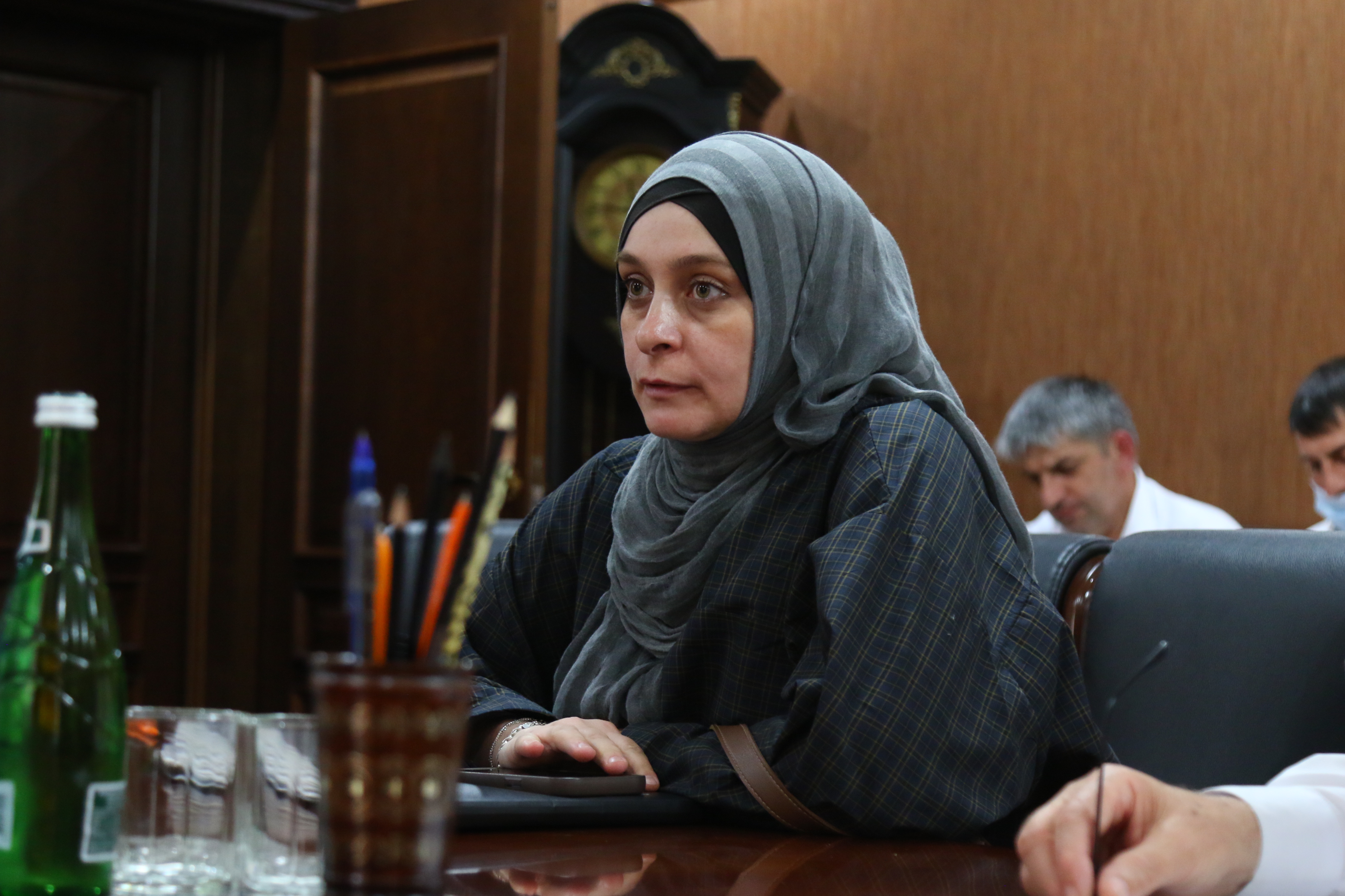 Магомедзагид Кихасуров провел личный прием граждан в Казбековском районе