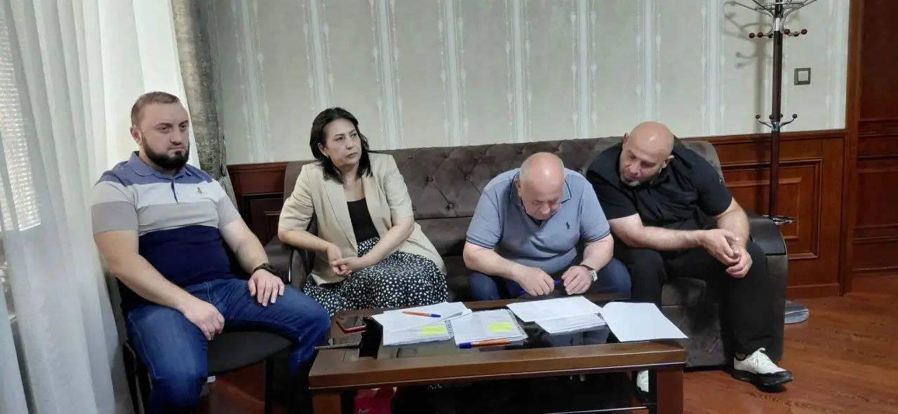 ЗАСЕДАНИЕ МЕЖВЕДОМСТВЕННОЙ КОМИССИИ ПО СОЦИАЛЬНОМУ КОНТРАКТУ В ХАСАВЮРТЕ