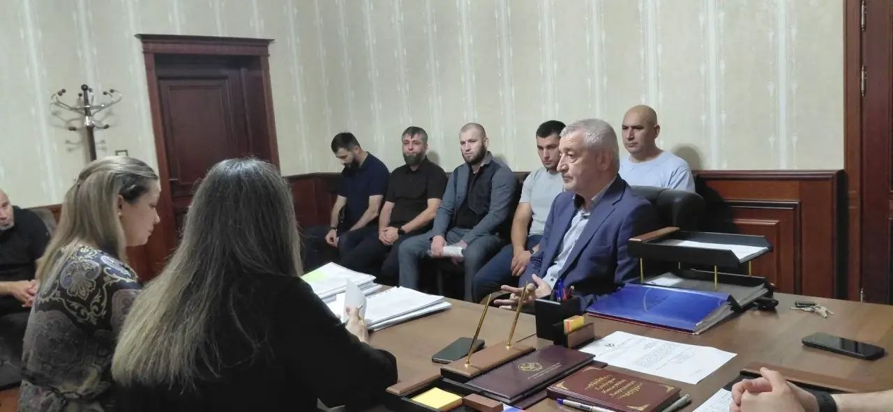 ЗАСЕДАНИЕ МЕЖВЕДОМСТВЕННОЙ КОМИССИИ ПО СОЦИАЛЬНОМУ КОНТРАКТУ В ХАСАВЮРТЕ
