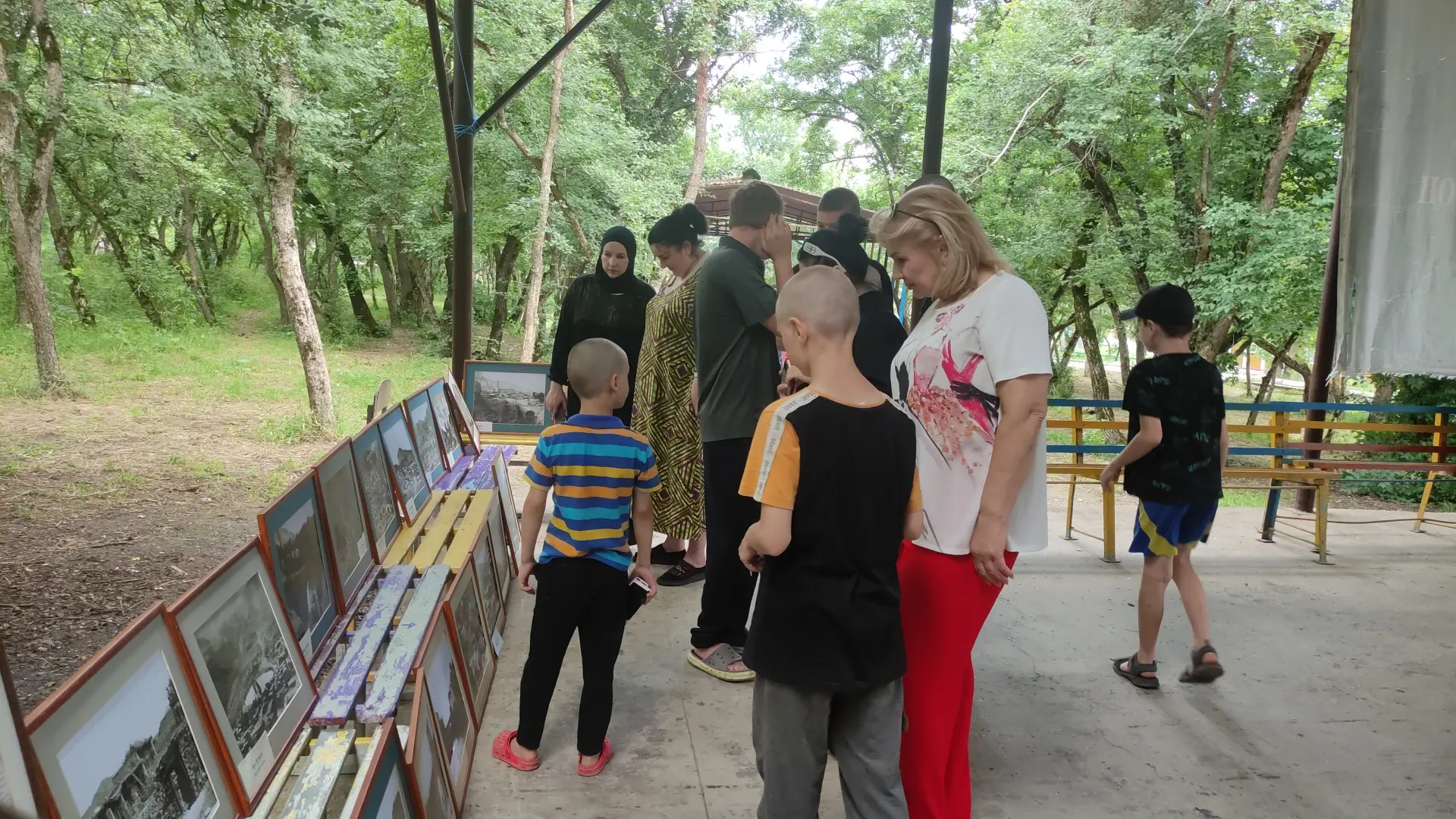 ВОСПИТАННИКИ ДЕТСКОГО ДОМА № 7 ПРИКОСНУЛИСЬ К КУЛЬТУРНОМУ НАСЛЕДИЮ ДАГЕСТАНА В ЛАГЕРЕ «ОРЛЁНОК»