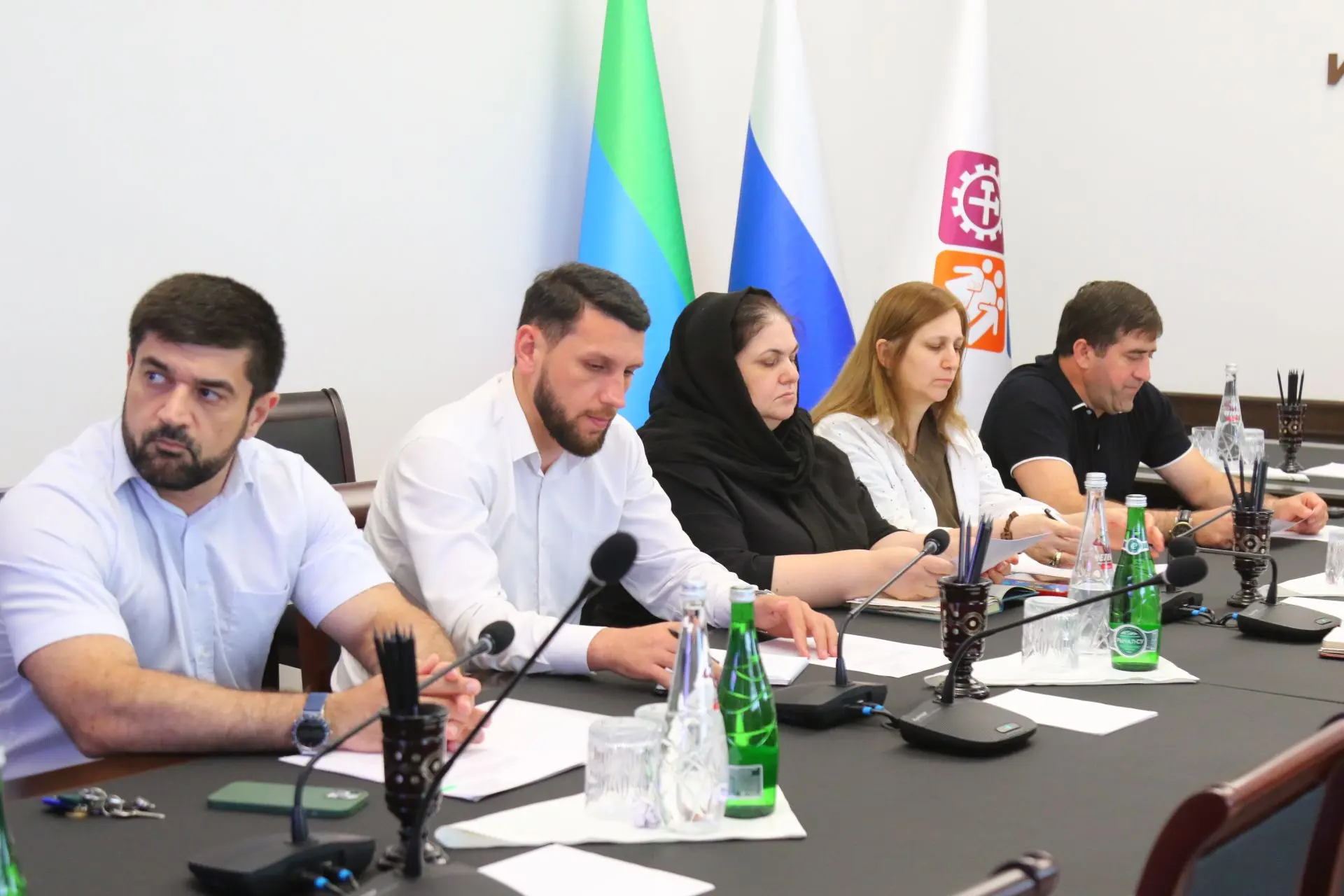 В МИНТРУДА РД ОБСУДИЛИ ИТОГИ ПРОФИЛАКТИЧЕСКОЙ РАБОТЫ ЗА I ПОЛУГОДИЕ 2026 ГОДА