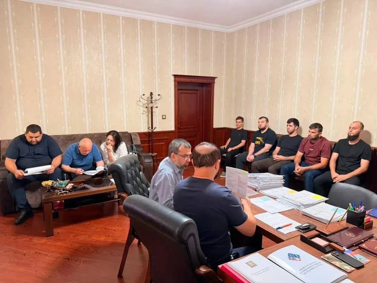 В Хасавюрте одобрено 33 социальных контракта, включая 5 — для участников СВО